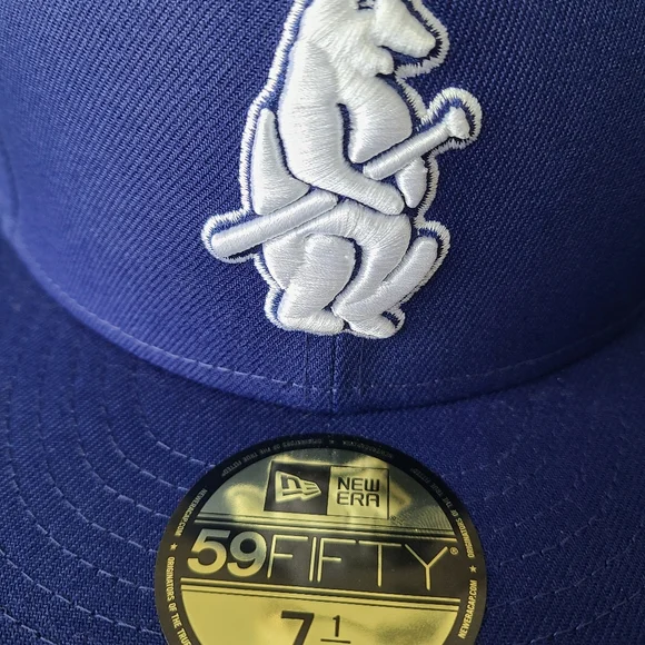 BRAND NEW CHICAGO CUBS FITTED HAT WOOL ROYAL NEW ERA 59FIFTY COOPERSTOWN7 1/4